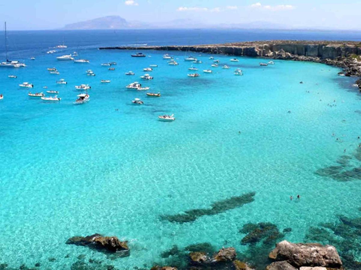La Casa Di Peppe Apartment Favignana Exterior photo